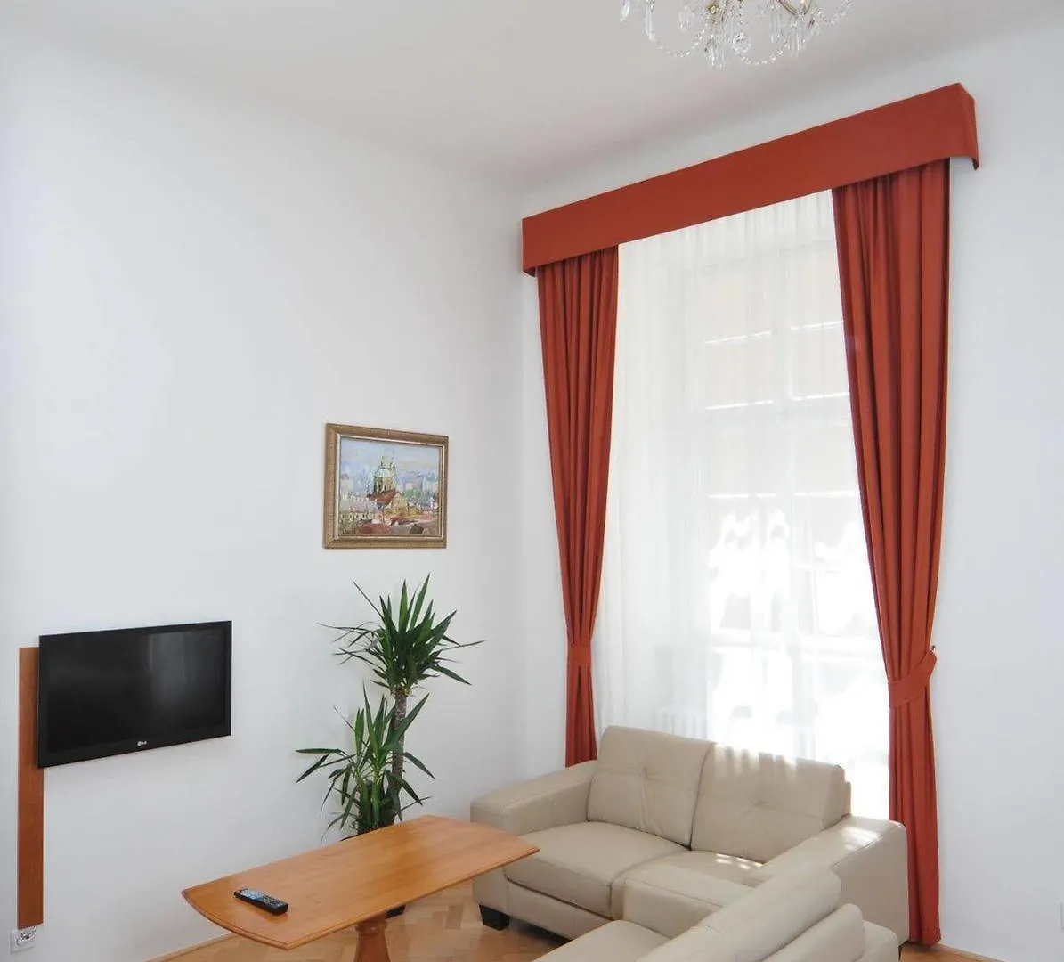 Apartment House Anenska Прага